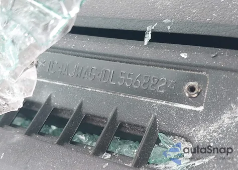 2013 Jeep Wrangler Sport из США, поврежденный, VIN 1C4AJWAG4DL556882